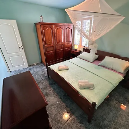 شقة Croatia Holidays With Pool & Sauna, Near Sandy - Rab Agata سوبيتارسكا دراغا