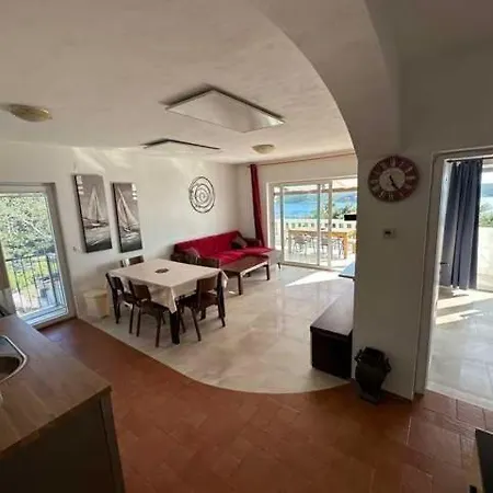 شقة Croatia Holidays With Pool & Sauna, Near Sandy - Rab Agata *