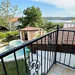 شقة Croatia Holidays With Pool & Sauna, Near Sandy - Rab Agata