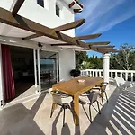 شقة Croatia Holidays With Pool & Sauna, Near Sandy - Rab Agata *