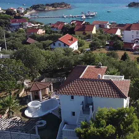 Croatia Holidays With Pool & Sauna, Near Sandy - Rab Agata *