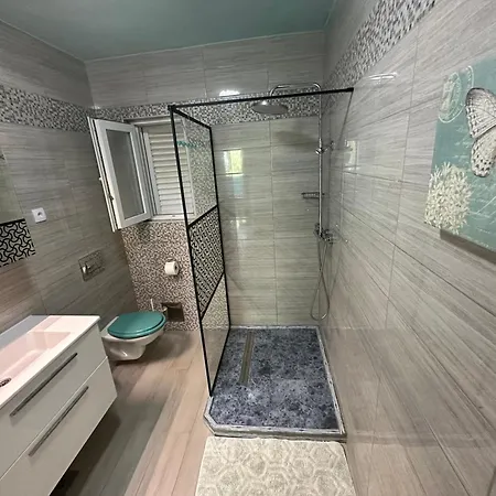 Croatia Holidays With Pool & Sauna, Near Sandy - Rab Agata