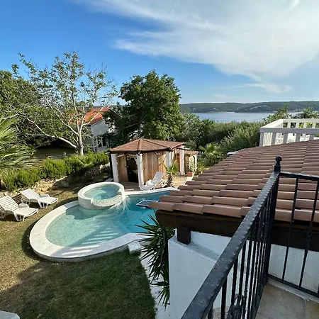 Croatia Holidays With Pool & Sauna, Near Sandy - Rab Agata * Supetarska Draga