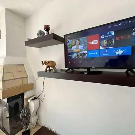Appartamento Croatia Holidays With Pool & Sauna, Near Sandy - Rab Agata *