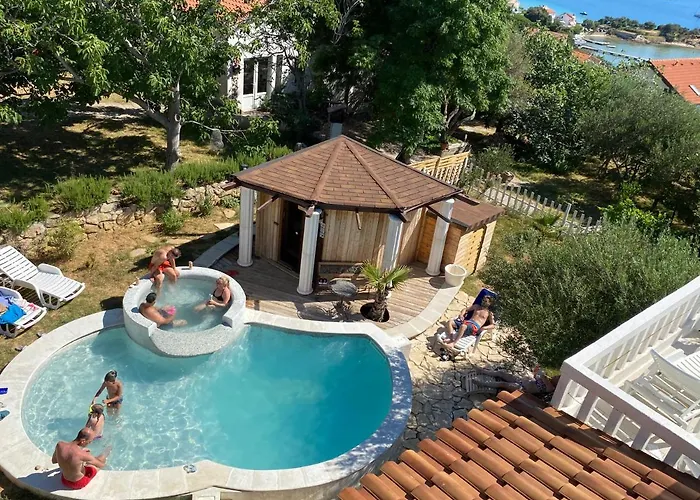 Croatia Holidays With Pool & Sauna, Near Sandy - Rab Agata * スペタルスカ・ドラガ