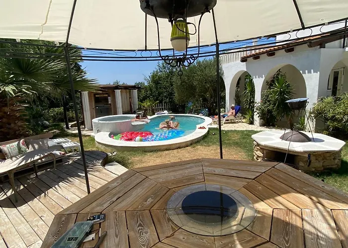 アパート Croatia Holidays With Pool & Sauna, Near Sandy - Rab Agata スペタルスカ・ドラガ