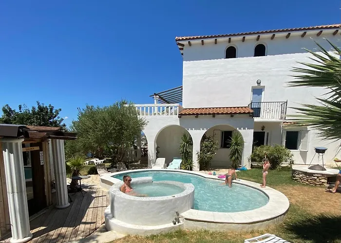 Croatia Holidays With Pool & Sauna, Near Sandy - Rab Agata